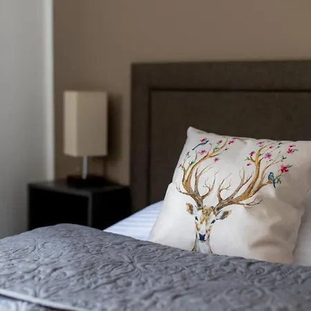 Bergische Schweiz Hotel *