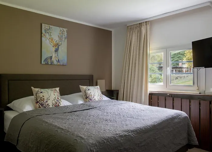 Bergische Schweiz 엔겔스티르헨